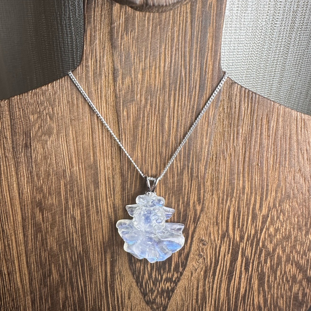 Blue Flash Moonstone Goldfish Pendant Necklace on Sterling Silver Box Chain - Picture 7 of 15